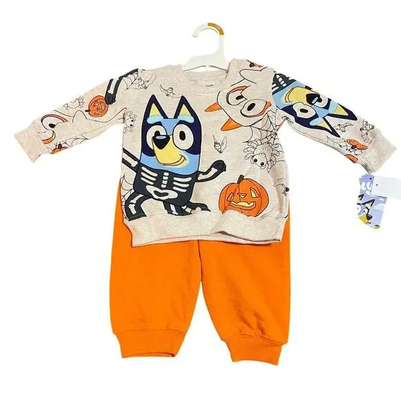 NWT Bluey Size 12M Baby Set Sweatshirt Pants Orange Halloween Winter Cozy - Picture 1 of 5